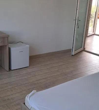 Anastassia Vama Veche